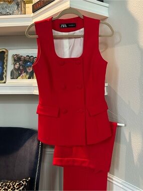 ZARA Women’s Red Double-Breasted Sleeveless Suit Pants Set- fully lined